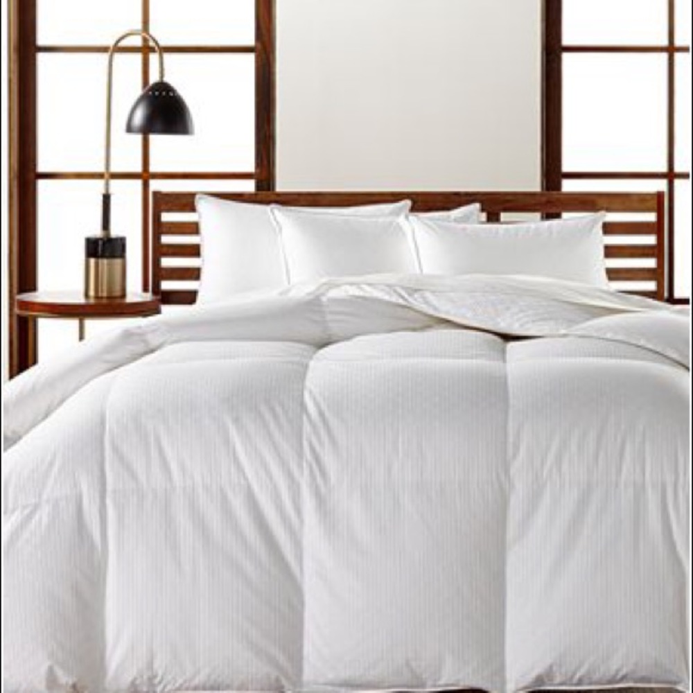 Hotel Collection Goose Down Comforter Medium